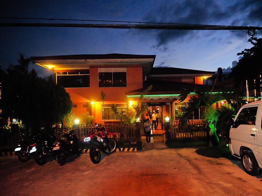 The Royal Coast Tourist Inn Panglao Zewnętrze zdjęcie