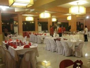 The Royal Coast Tourist Inn Panglao Zewnętrze zdjęcie