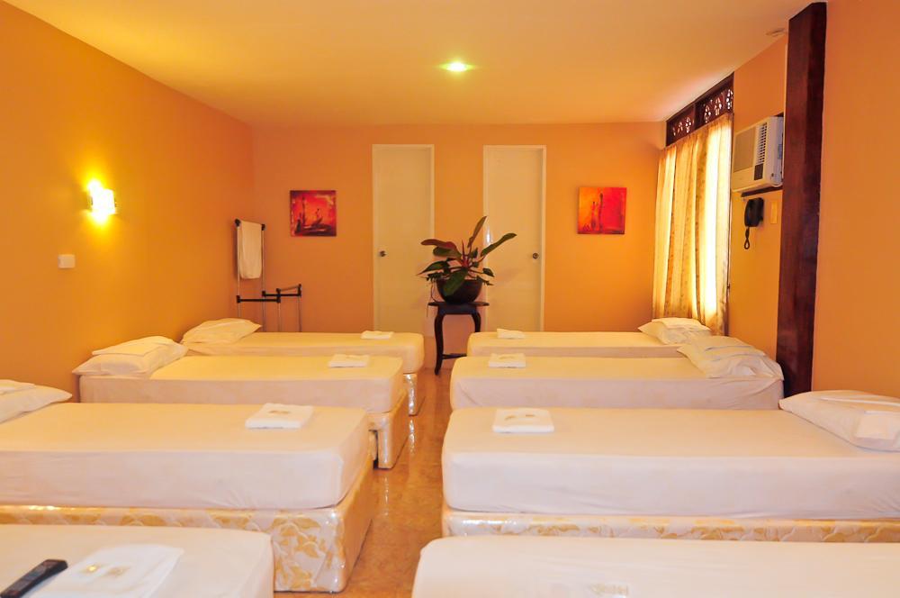 The Royal Coast Tourist Inn Panglao Zewnętrze zdjęcie